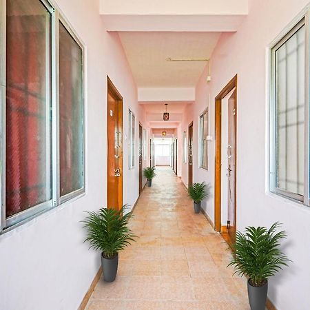 Hotel O Karapakkam, Csennai Kültér fotó