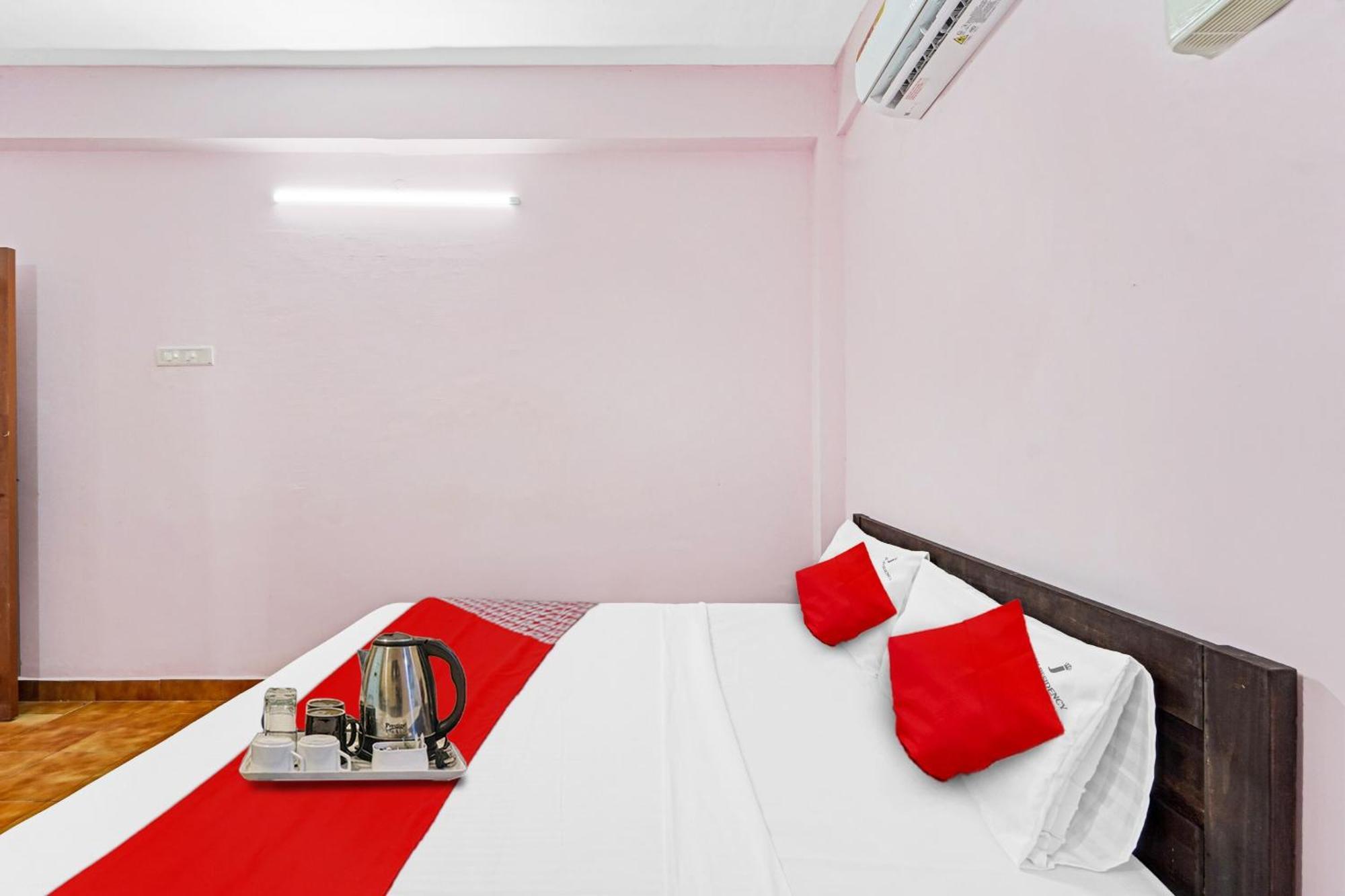 Hotel O Karapakkam, Csennai Kültér fotó